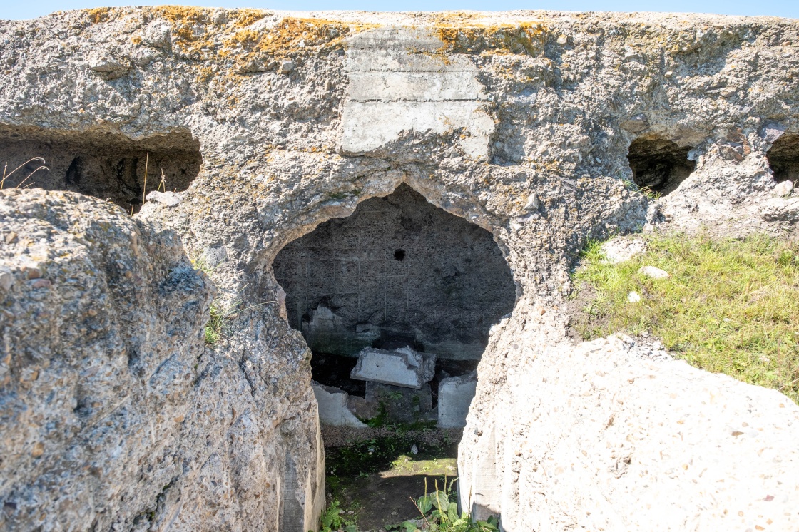 走近巴彦汗日本关东军毒气实验场遗址
